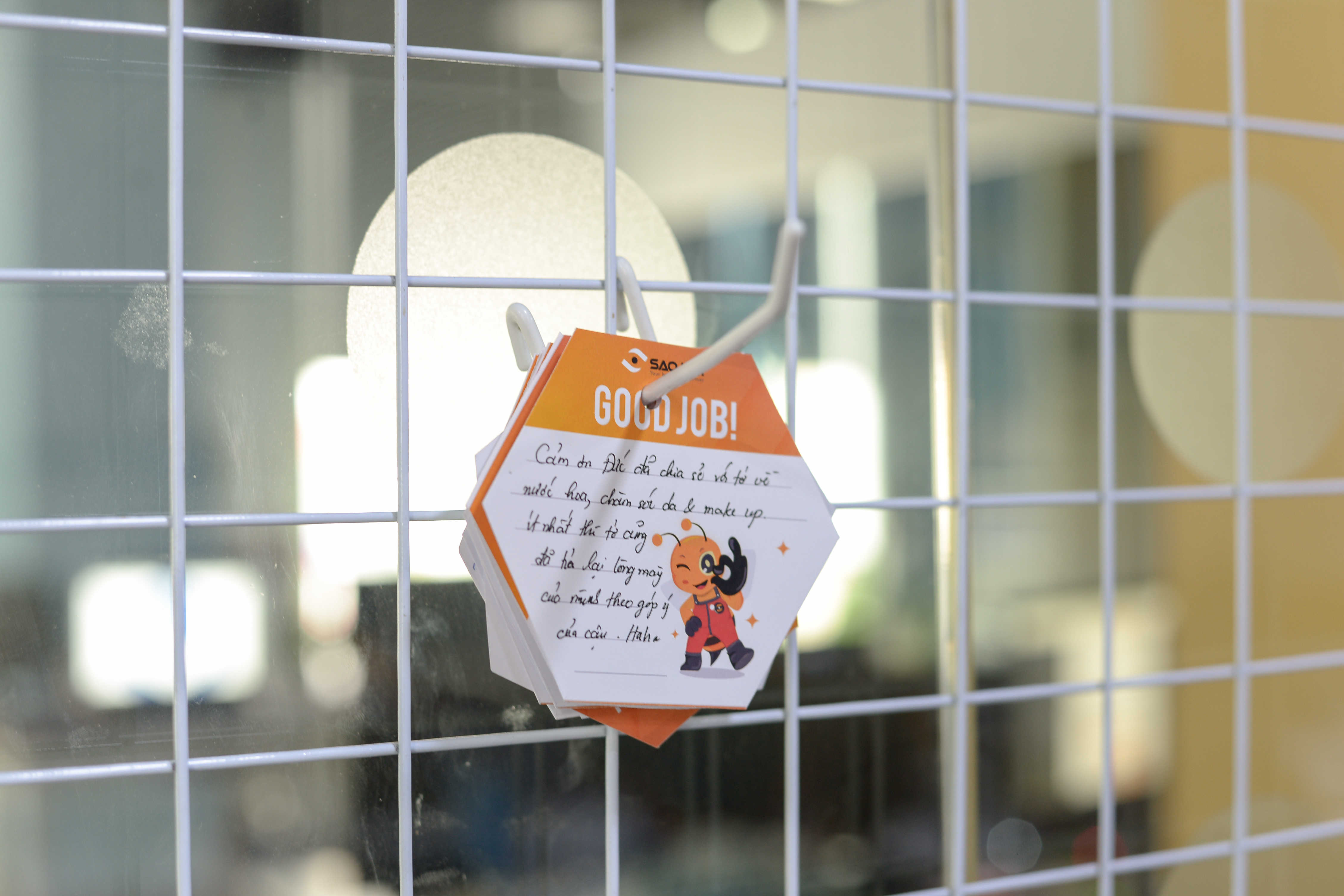 mo-hinh-cuoc-hop-but-pha-cam-hung-va-doi-moi-ca-nhan-hoa-tang-200%-hieu-qua-2