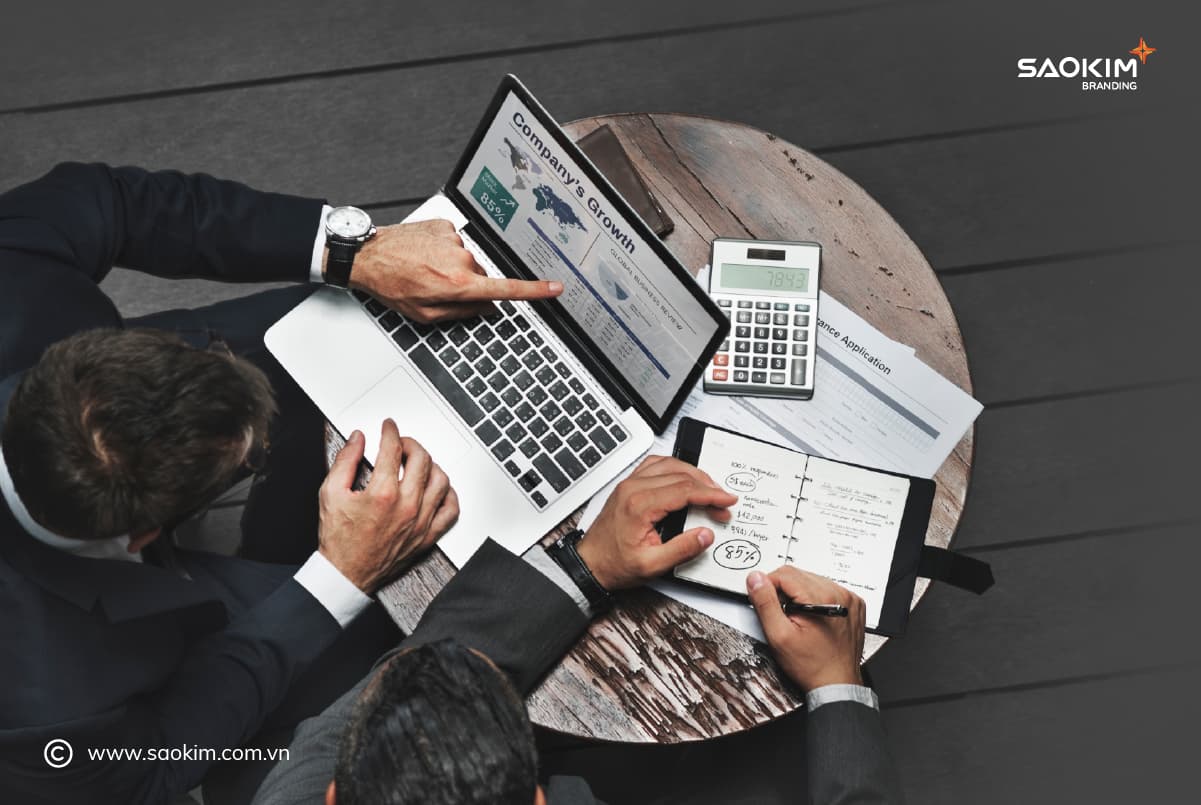 Checklist ra mắt sản phẩm 7: Kế hoạch tiếp cận khách hàng