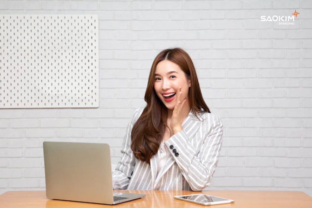 Khuyến khích nhân viên chia sẻ trải nghiệm làm việc
