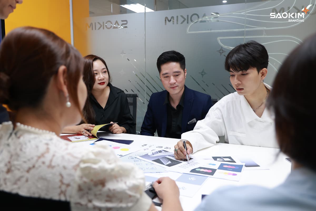 Xây dựng kế hoạch truyền thông ra mắt thương hiệu mới Xây dựng kế hoạch truyền thông ra mắt thương hiệu mới