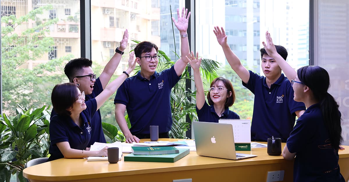 Xây dựng Thương hiệu Nhà tuyển dụng (Employer Branding) Xây dựng Thương hiệu Nhà tuyển dụng (Employer Branding)