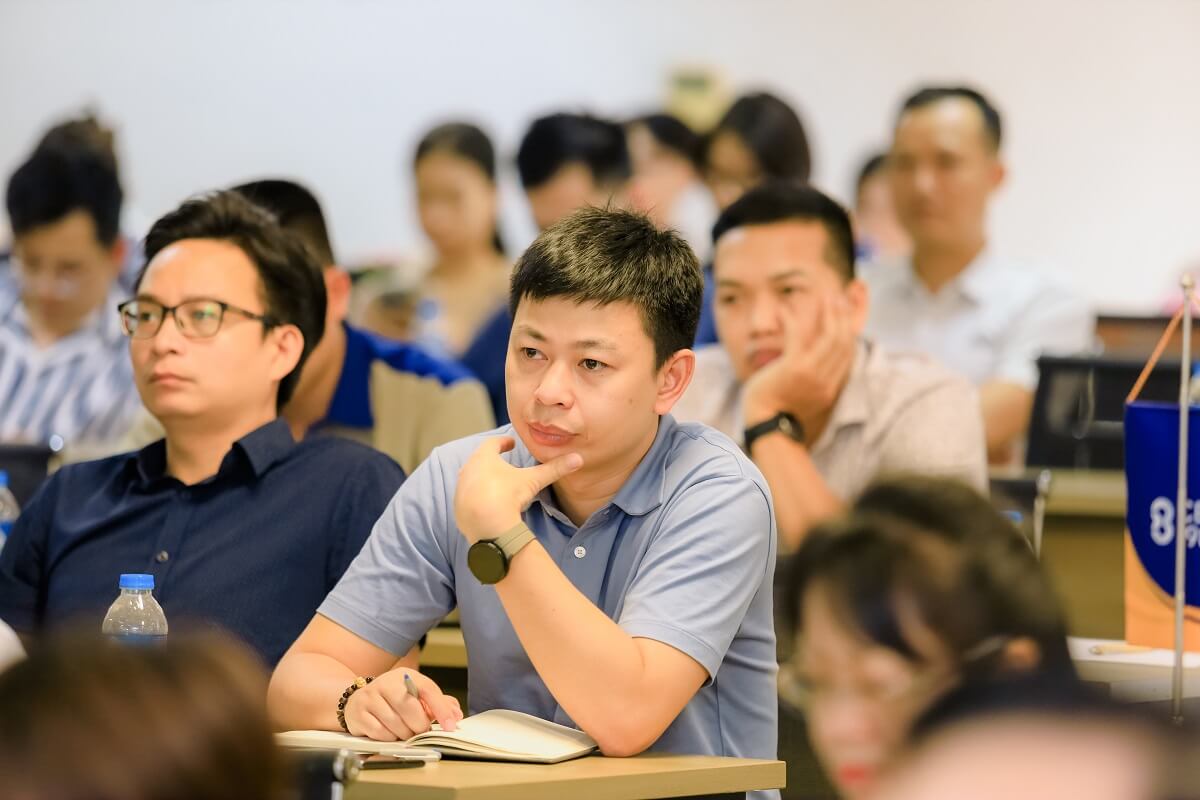 Sự kiện CEO Talks: Xây dựng thương hiệu, chiếm lĩnh tâm trí khách hàng