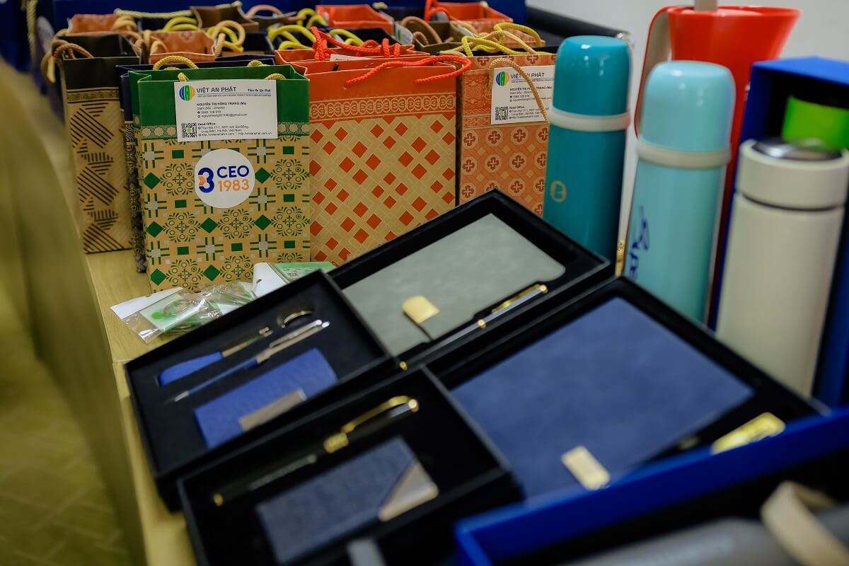 Sự kiện CEO Talks: Xây dựng thương hiệu, chiếm lĩnh tâm trí khách hàng