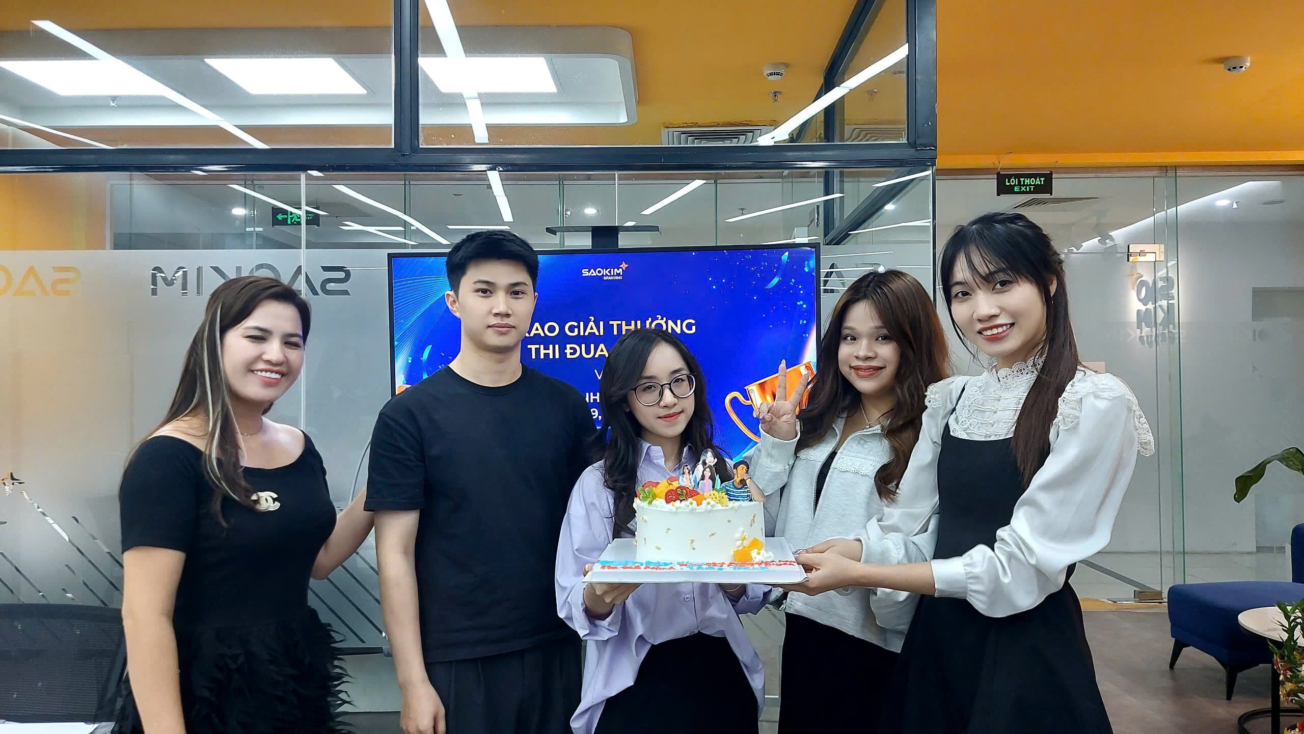 Hoạt động sinh nhật