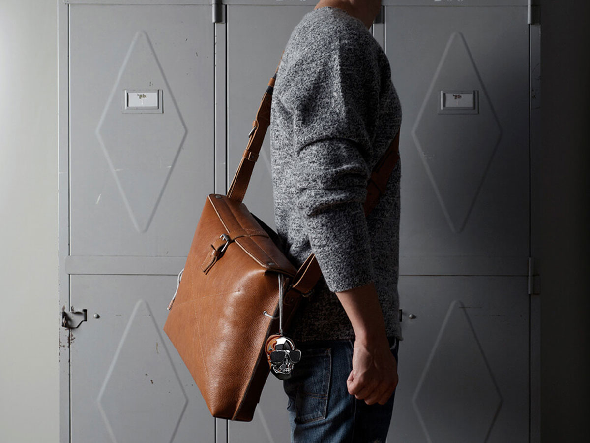 AROMEDA - Thiết kế nhận diện thương hiệu túi xách balo thời trang AROMEDA