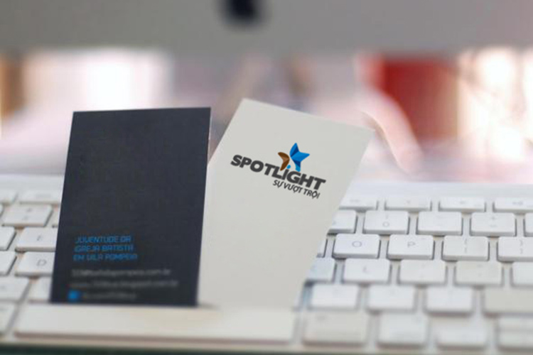 Spotlight - Thiết kế logo và profile thức ăn chăn nuôi Spotlight