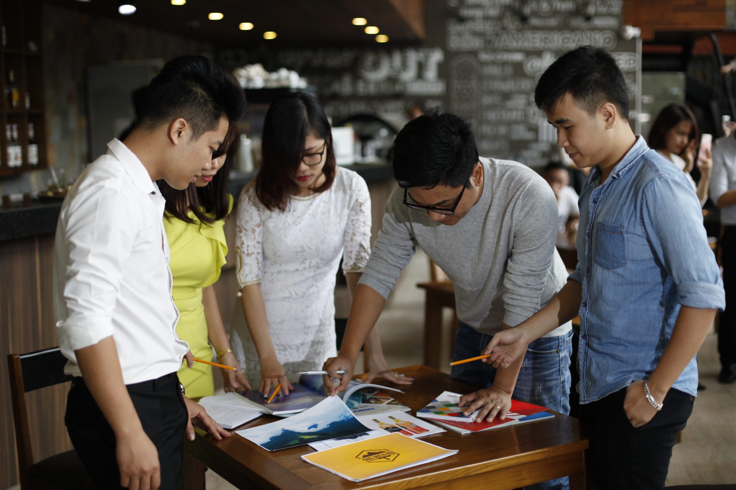 Tuyển dụng Copywriter 2022 – Chuyên viên sáng tạo nội dung