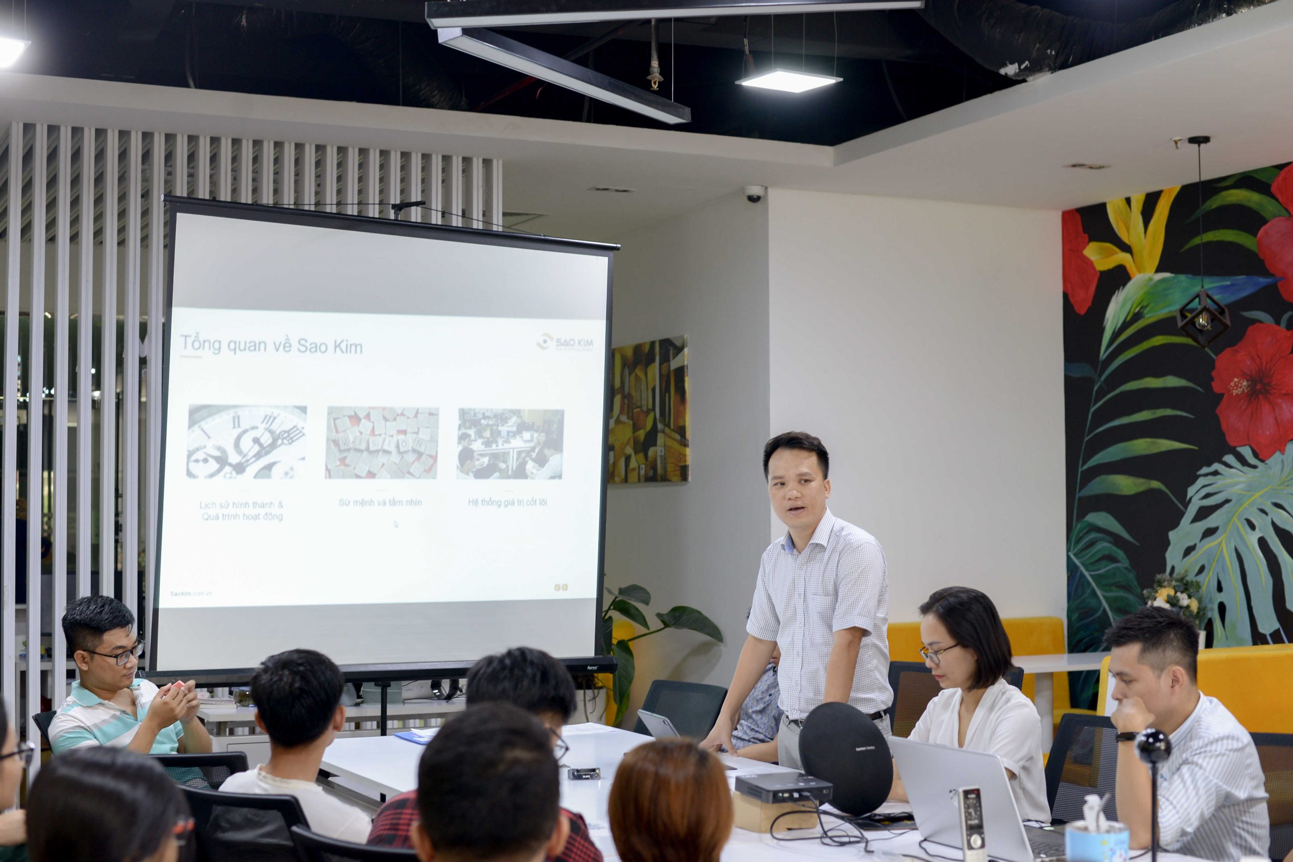 Mô hình cuộc họp bứt phá cảm hứng và đổi mới cá nhân hóa tăng 200% hiệu quả chỉ có tại Sao Kim 11 mo-hinh-cuoc-hop-but-pha-cam-hung-va-doi-moi-ca-nhan-hoa-tang-200%-hieu-qua-1