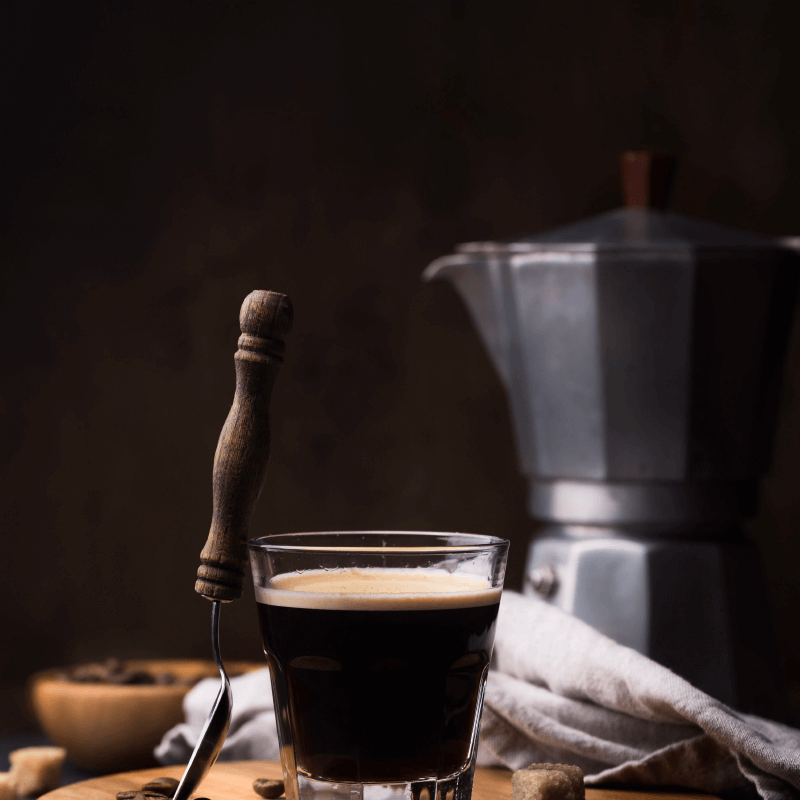Dự án thiết kế thương hiệu The Youwin Coffee - Bối cảnh