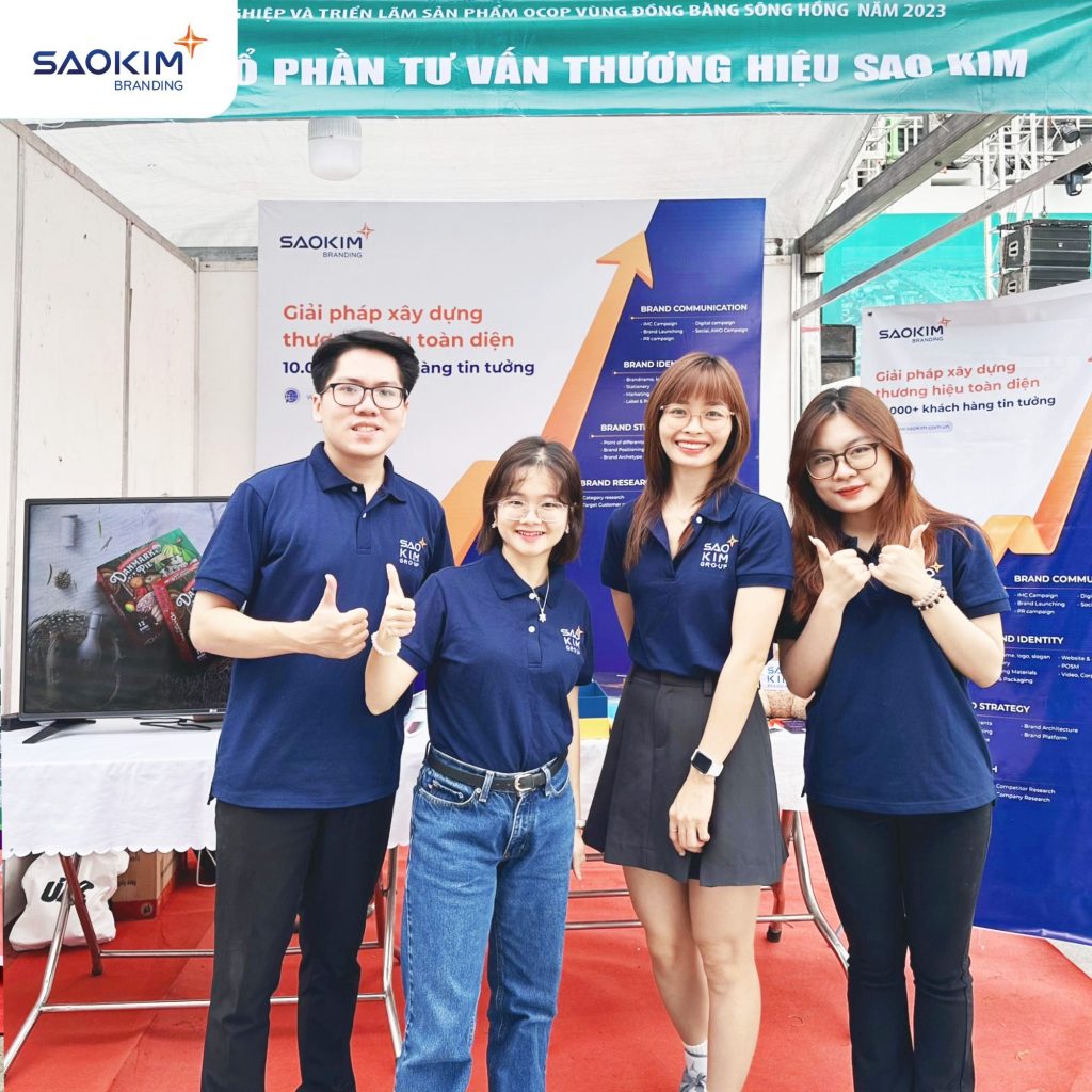 "Xây dựng thương hiệu - Chắp cánh nông sản bay xa" cùng Sao Kim Branding tại Hội chợ Nông nghiệp và triển lãm sản phẩm OCOP 2023 6 Đội ngũ Sao Kim tại sự kiện